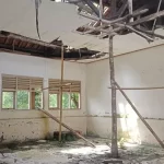 Foto: salah satu ruang sd 2 margajaya ambruk_net