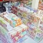 Foto : Aksi perampokan minimarket di Tasikmalaya_net