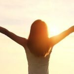 cara-mendapatkan-manfaat-sinar-matahari-sebagai-sumber-vitamin-d-1570588829