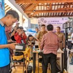 Foto : Bupati Ciamis Herdiat Sunarya Mengunjungi Ciamis Innovation Center di Acara Expo Pendidikan